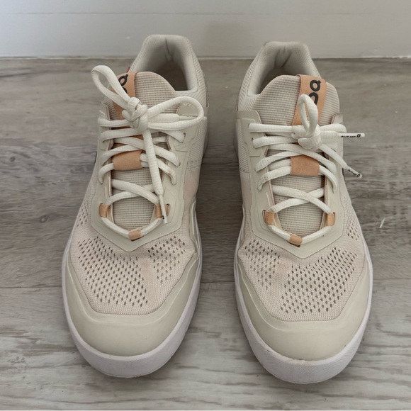 On The Roger Spin Dew Savannah Size 7.5 - Picture 8 of 15